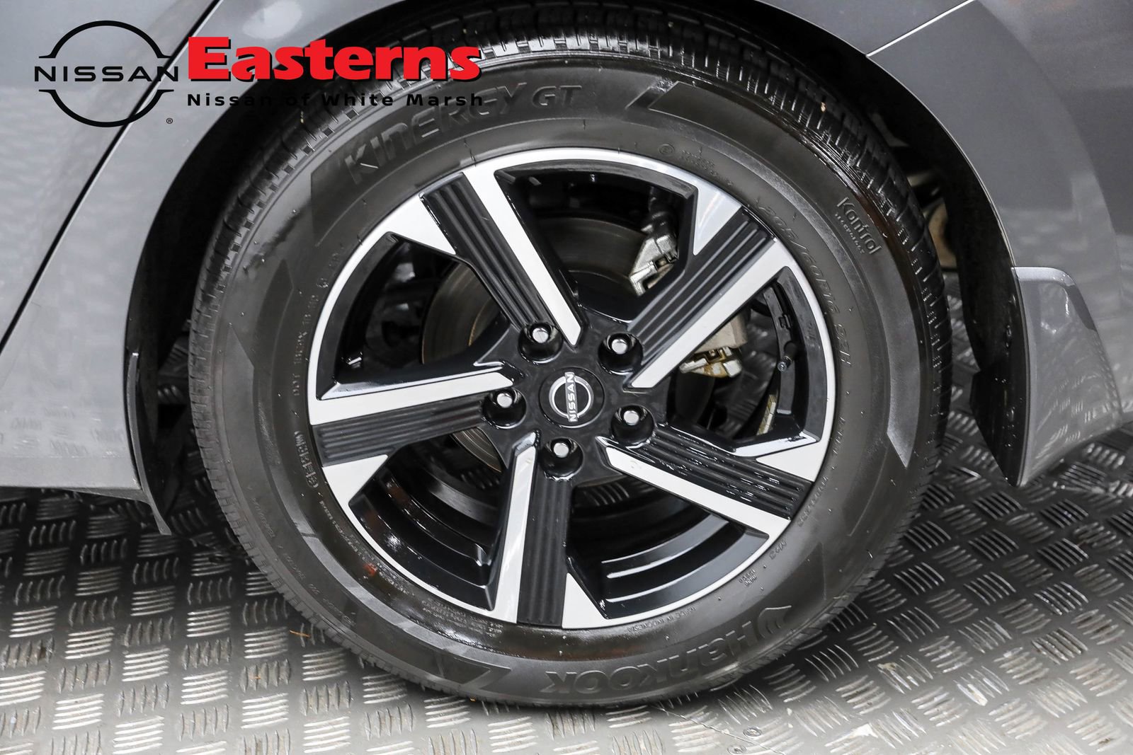 Used 2024 Nissan Sentra SV image 12