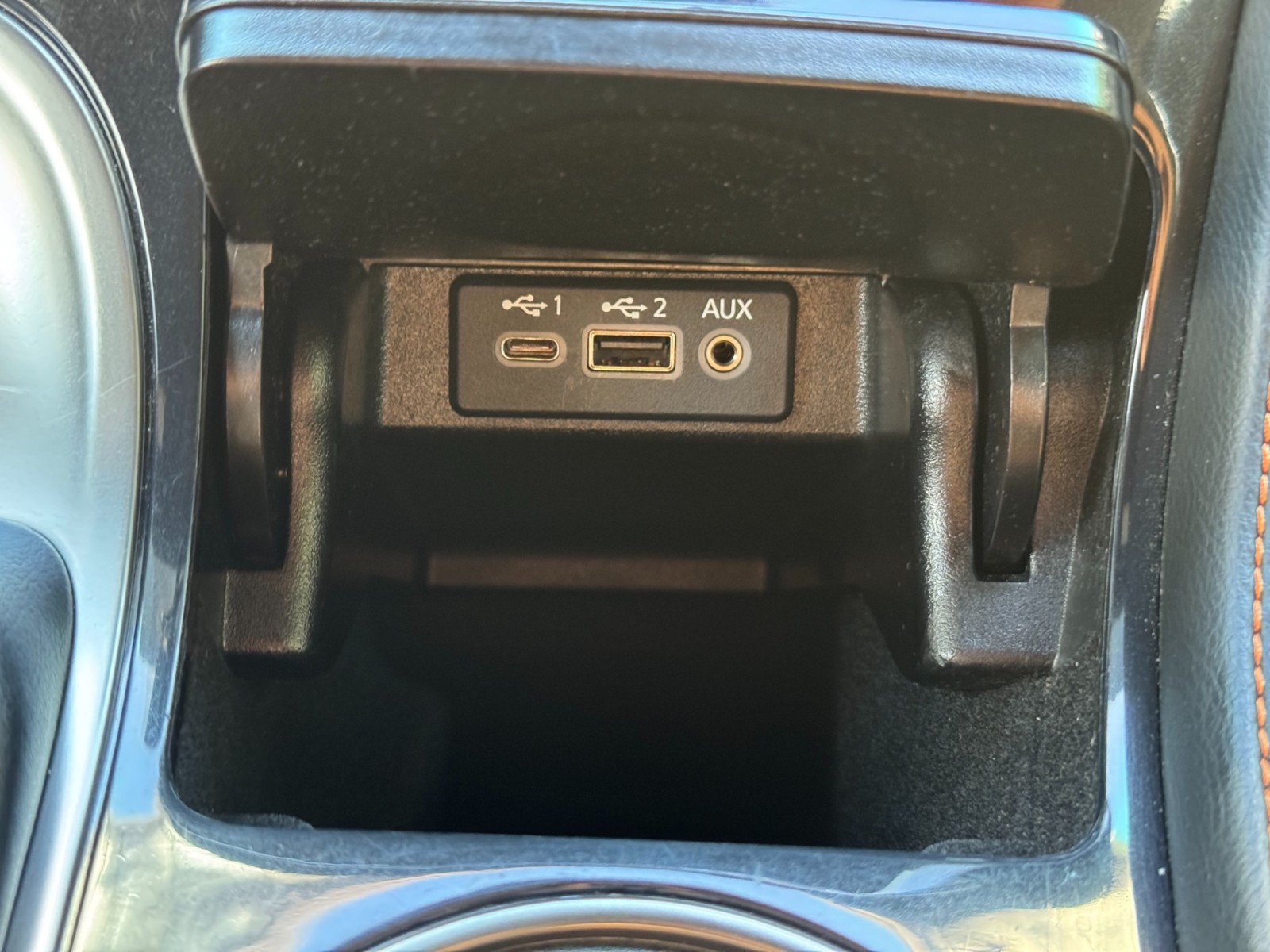 Used 2023 Nissan Maxima SR w/ Sport Mat Group FWD image 29