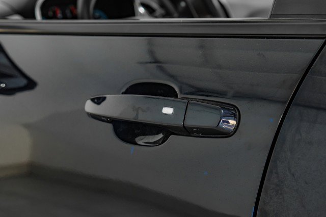 Used 2021 Chevrolet Equinox LS image 37