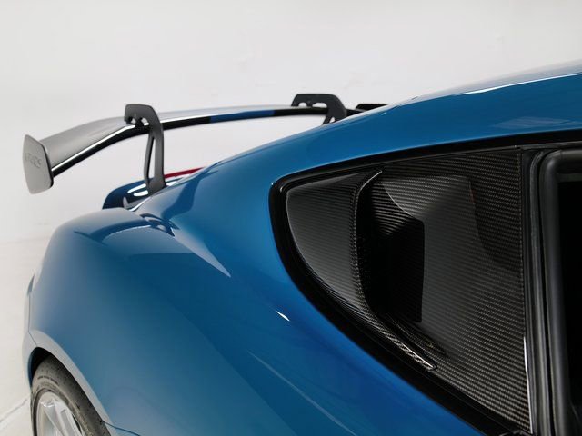 Certified 2025 Porsche 718 Cayman GT4 RS RWD image 31