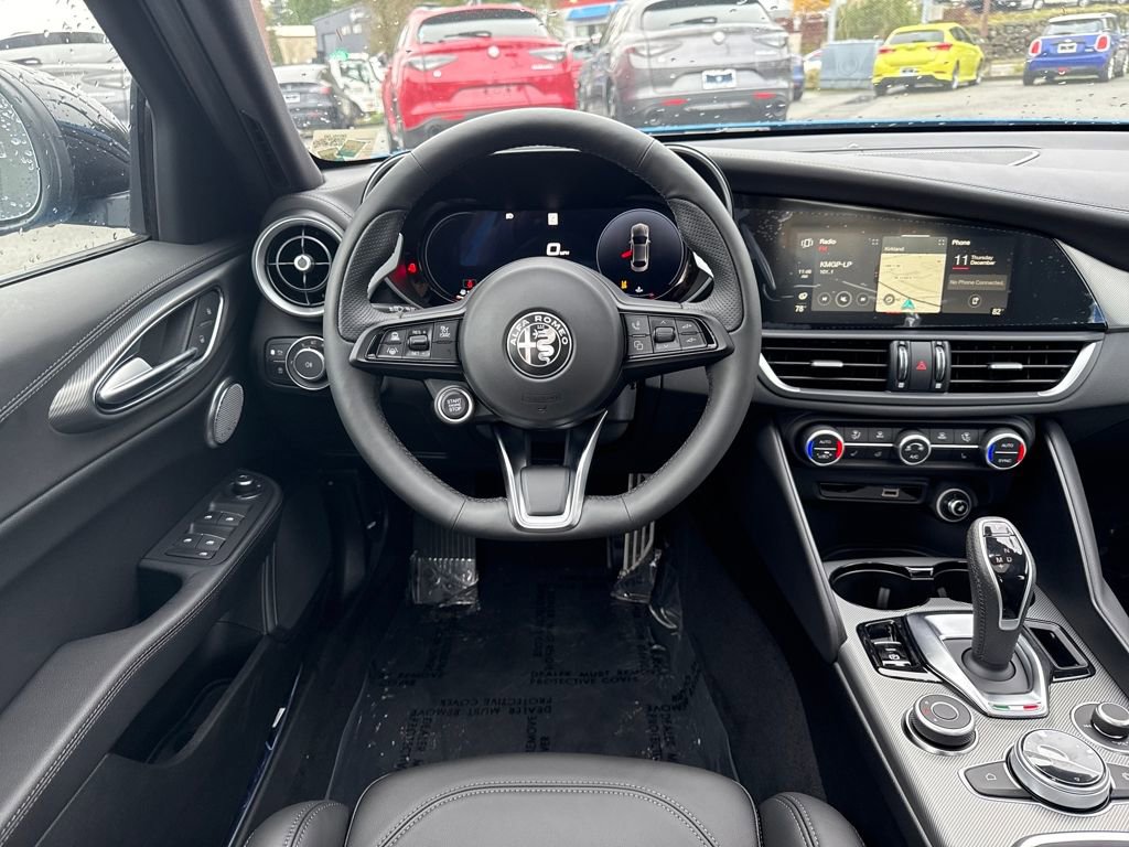 New 2025 Alfa Romeo Giulia image 17