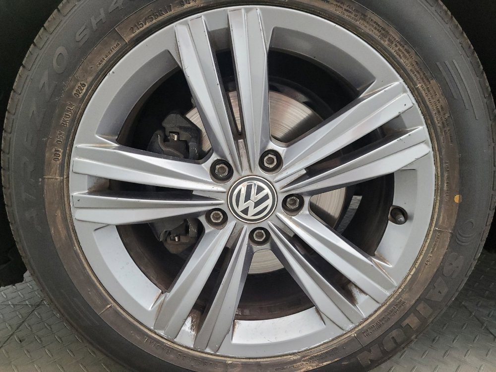 Used 2019 Volkswagen Jetta R-Line FWD image 31