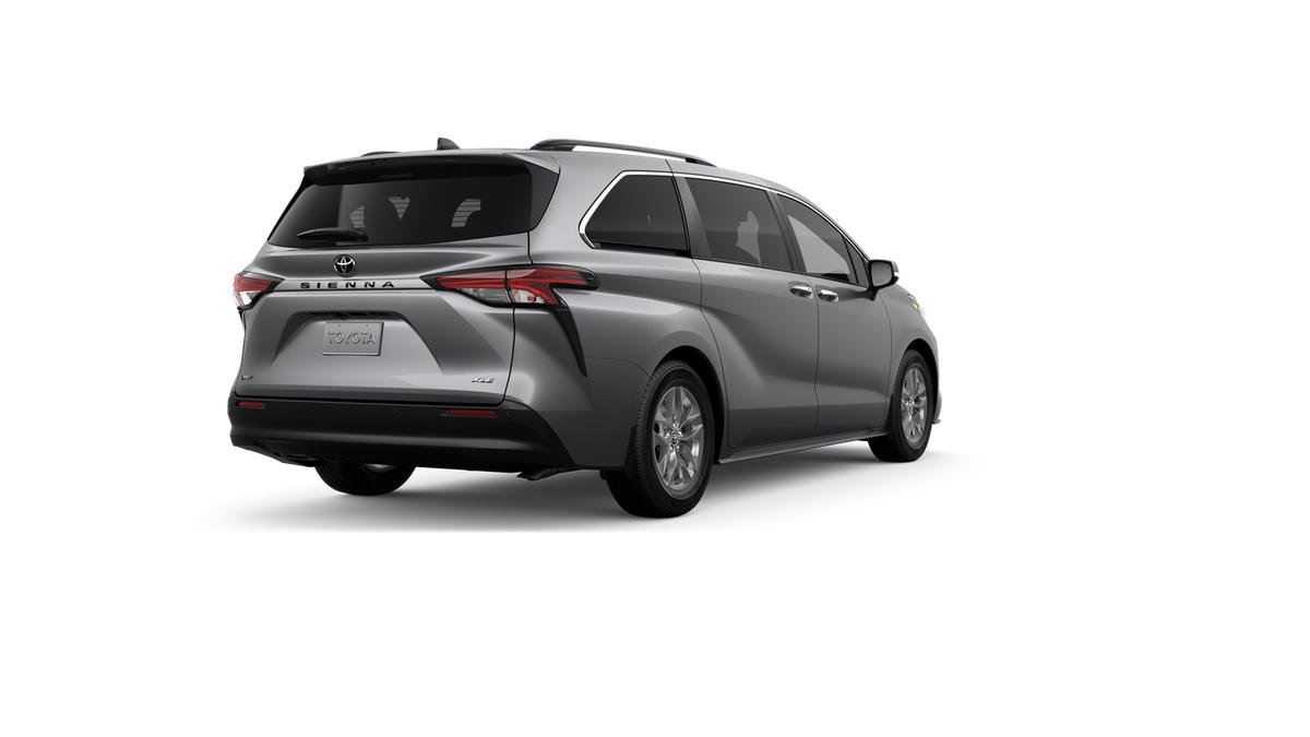 New 2026 Toyota Sienna XLE FWD image 9