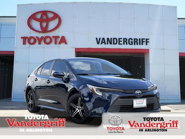Used 2025 Toyota Corolla LE