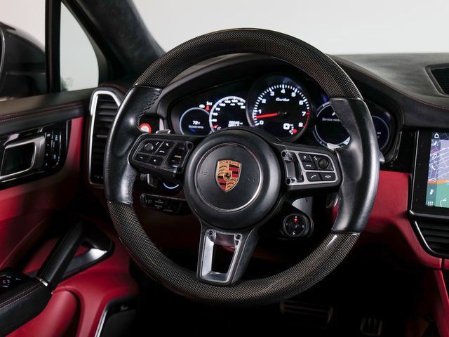 Used 2020 Porsche Cayenne Turbo AWD/4WD image 12