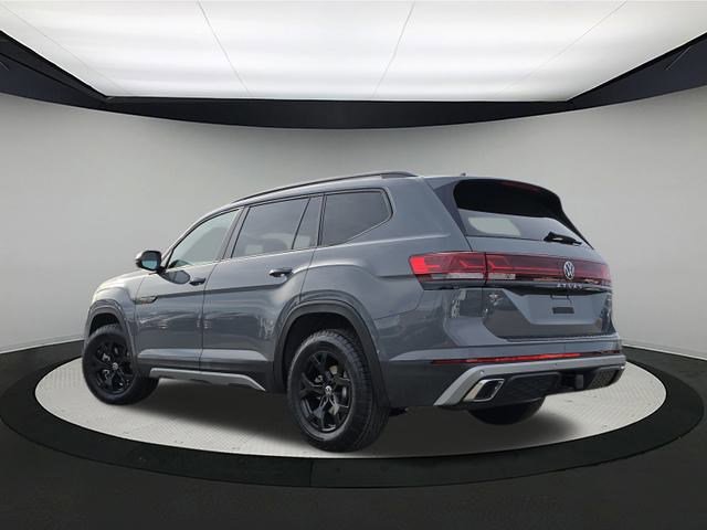 New 2026 Volkswagen Atlas Peak Edition image 5
