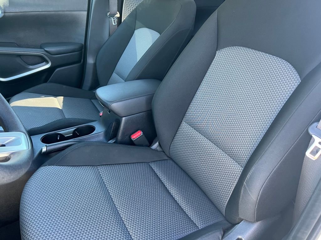 Used 2024 Kia Soul LX w/ Option Group 015 image 10