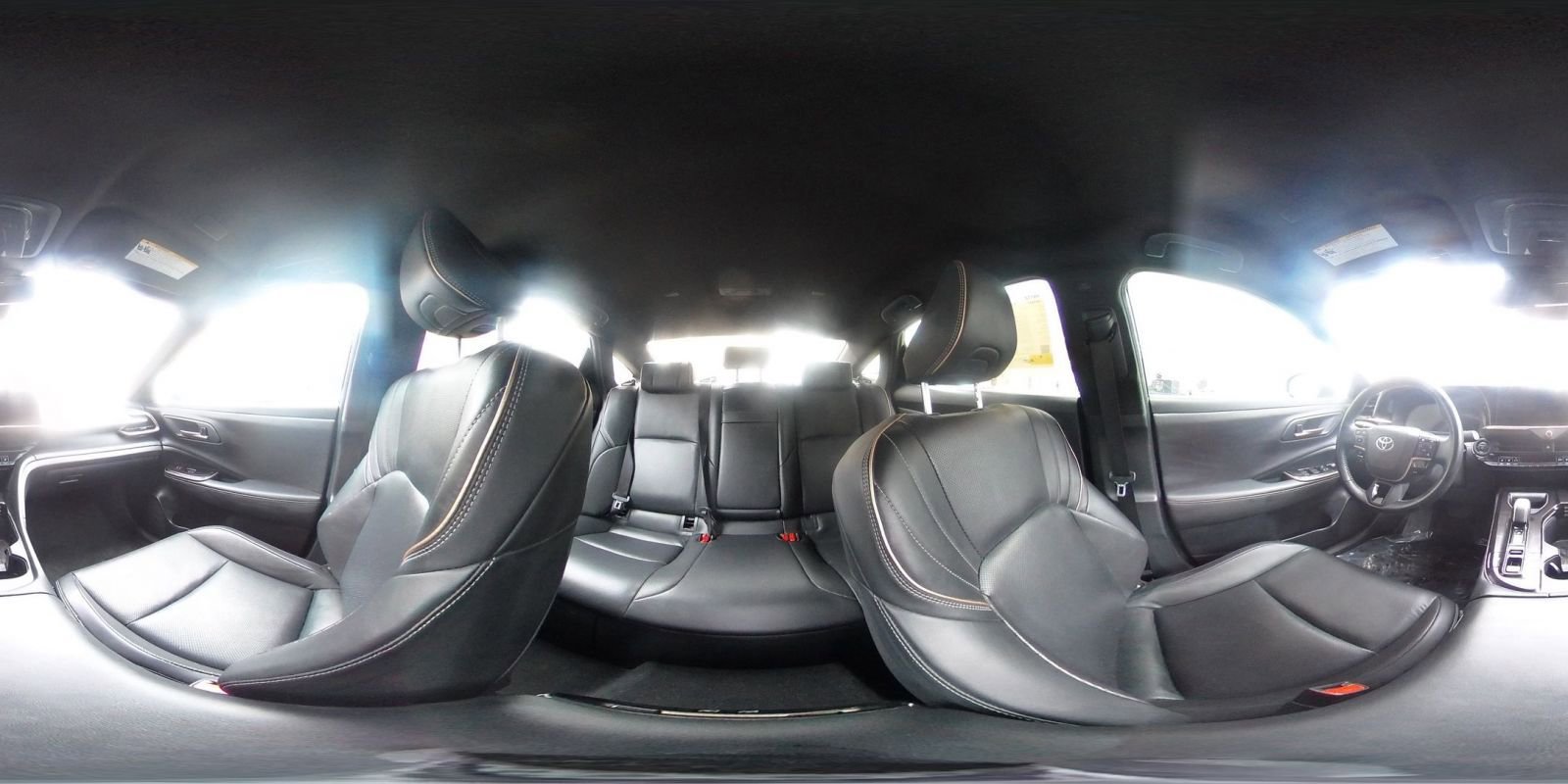Used 2025 Toyota Crown AWD/4WD image 43
