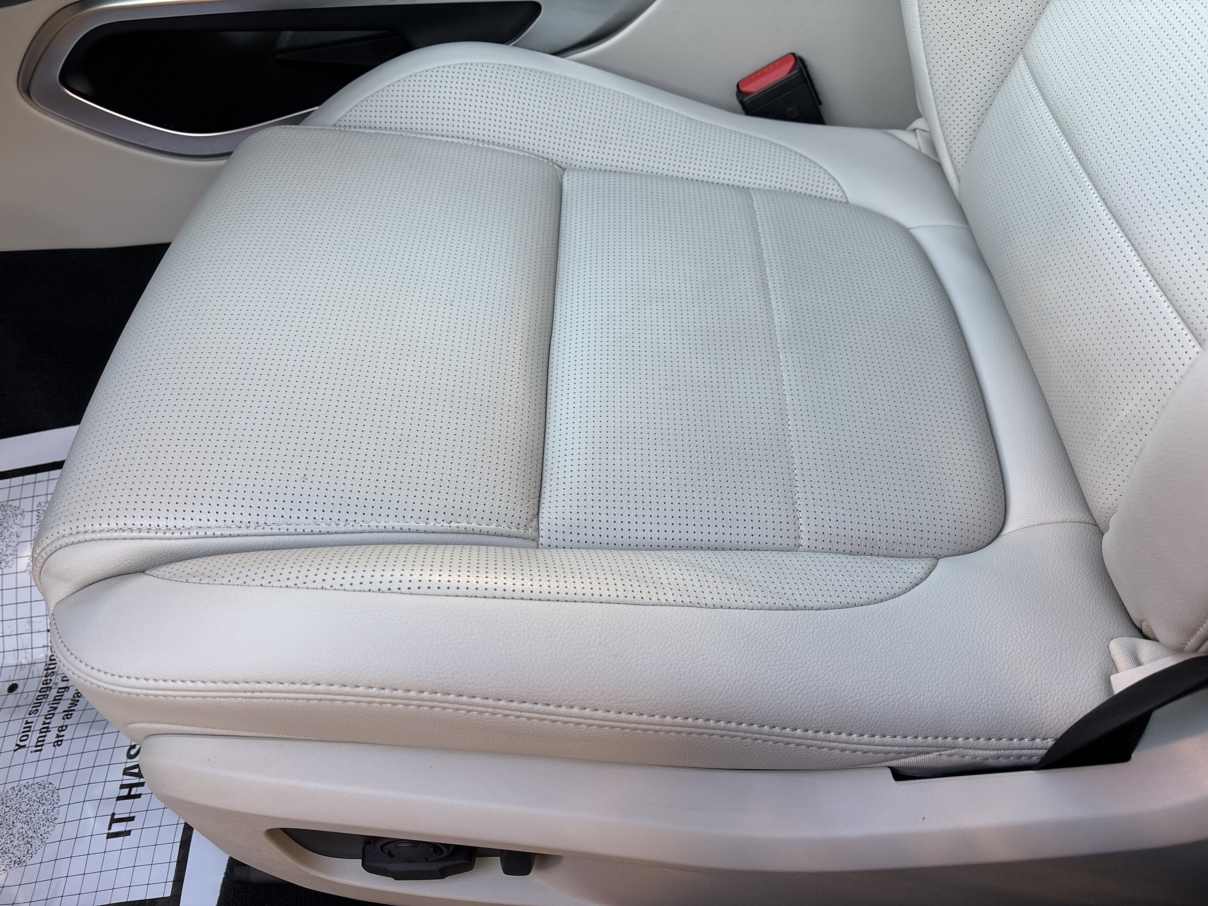 Used 2026 Jaguar F-PACE R-Dynamic S image 16