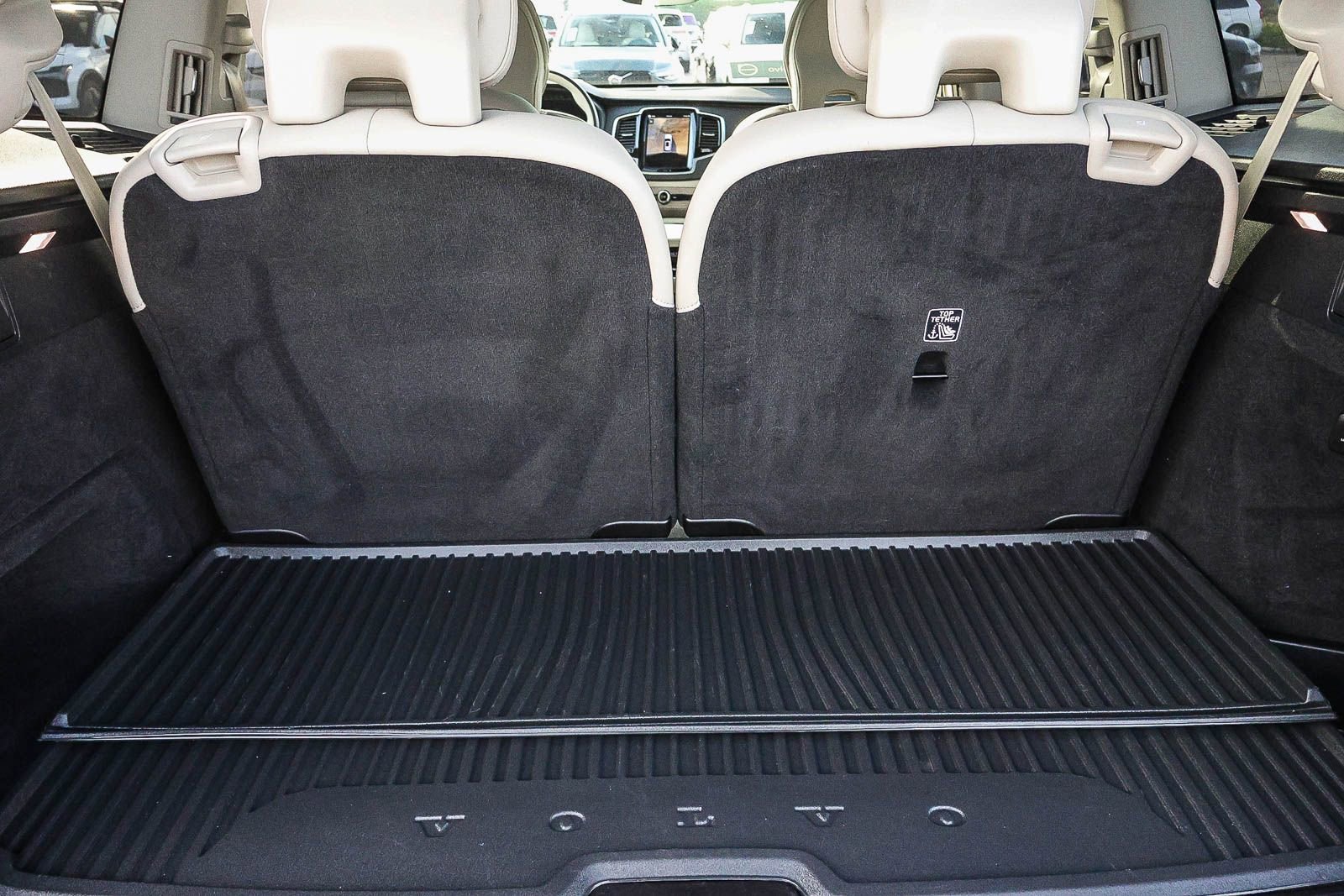 Used 2024 Volvo XC90 T8 Ultimate w/ Protection Package Premier image 27