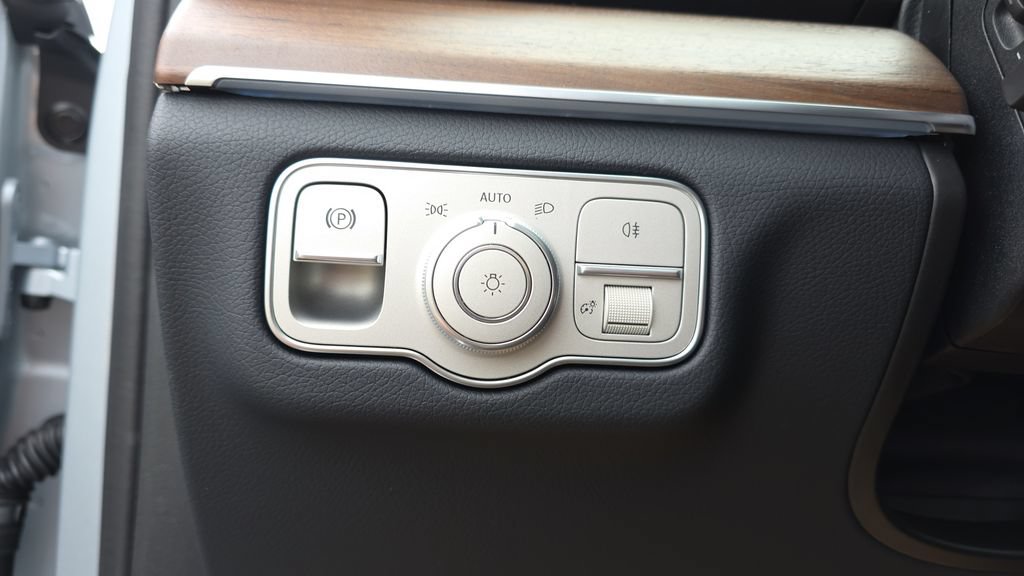 New 2026 Mercedes-Benz GLE 450 4MATIC Coupe image 13