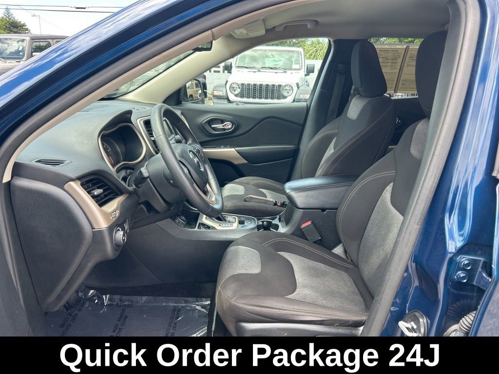 Used 2018 Jeep Cherokee Latitude image 10