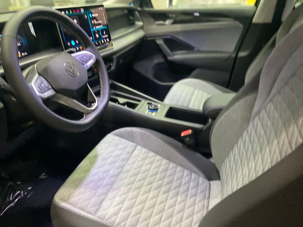 New 2026 Volkswagen Tiguan S image 4