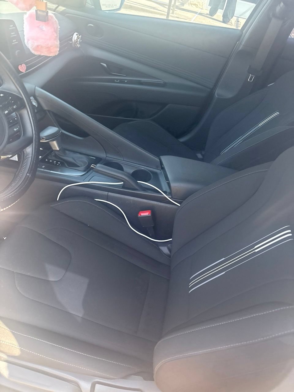 Used 2025 Hyundai Elantra Sport FWD image 7