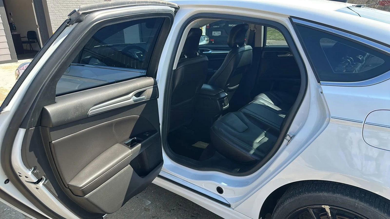 Used 2013 Ford Fusion Titanium AWD/4WD image 13