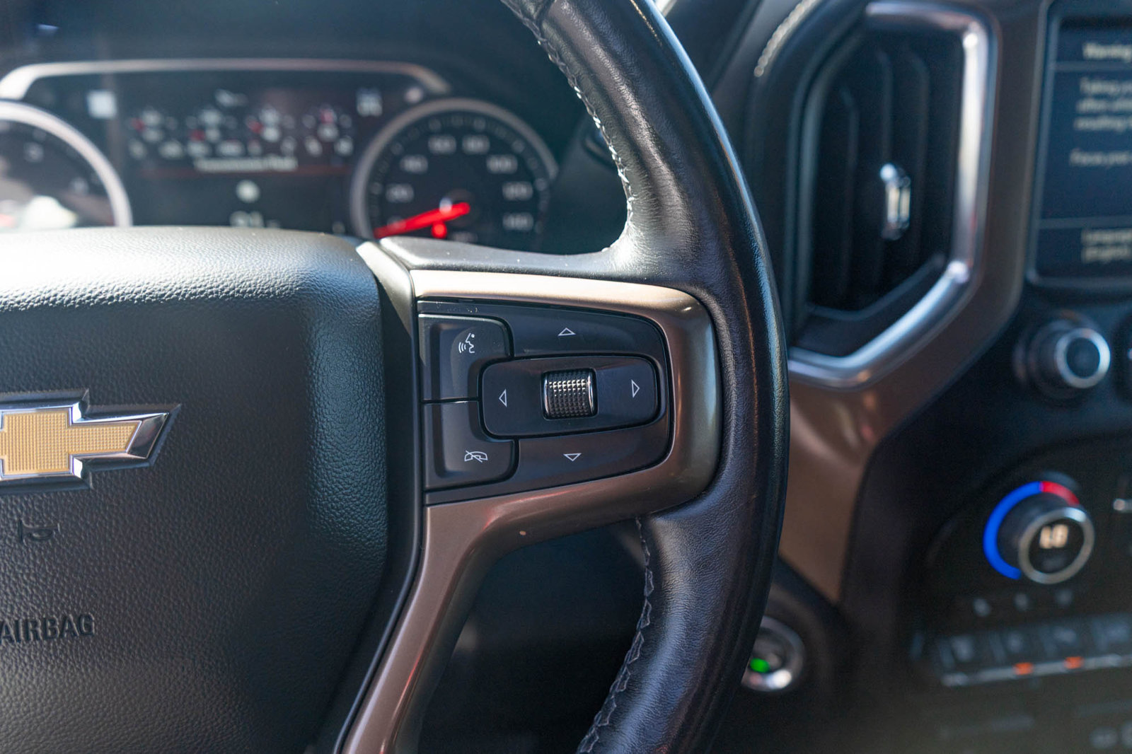 Used 2022 Chevrolet Silverado 3500 High Country w/ Z71 Off-Road Package AWD/4WD image 26
