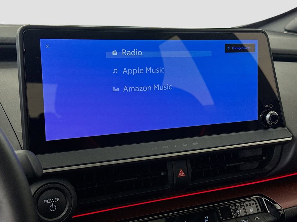 Used 2024 Toyota Prius Prime Premium FWD image 15