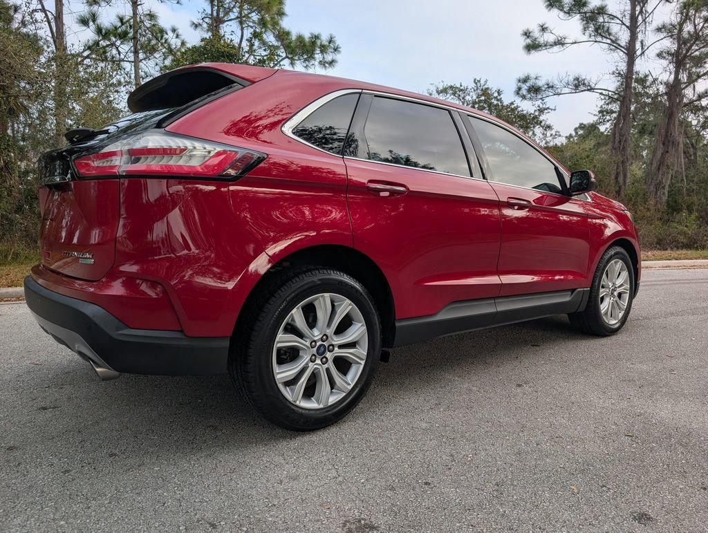 Used 2020 Ford Edge Titanium FWD image 8