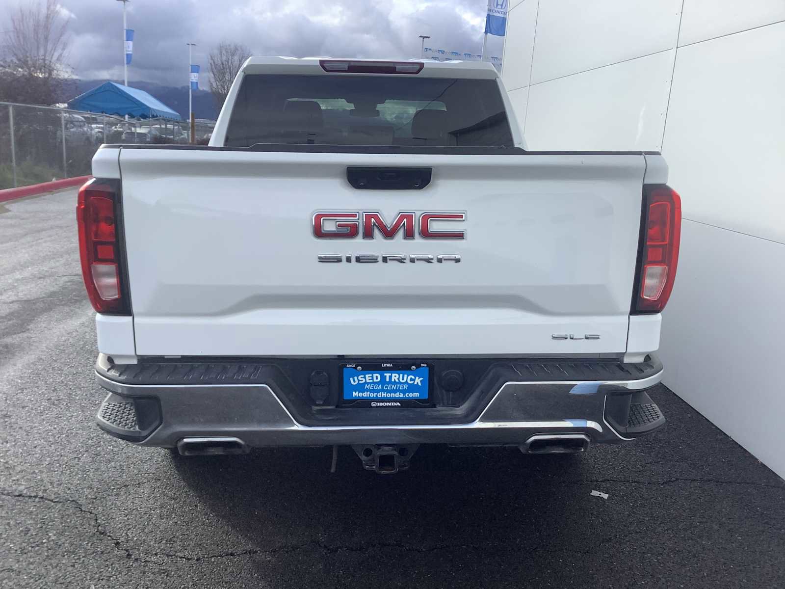 Used 2023 GMC Sierra 1500 SLE image 5