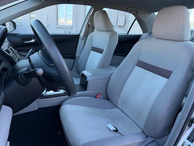 Used 2012 Toyota Camry LE FWD image 8