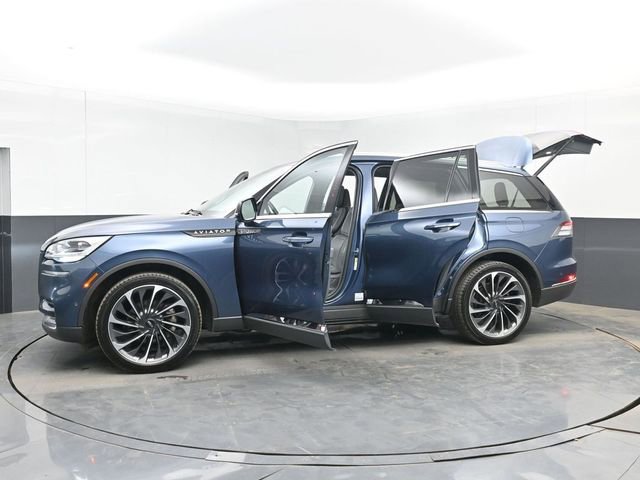 Used 2020 Lincoln Aviator Reserve w/ Equipment Group 202A AWD/4WD image 58