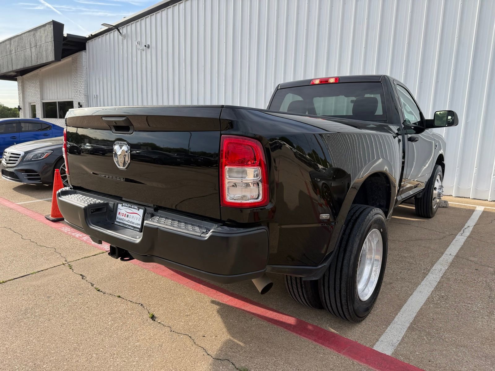 Used 2022 RAM 3500 Tradesman RWD image 7