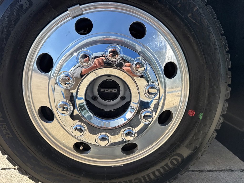 New 2026 Ford F450 Platinum image 37