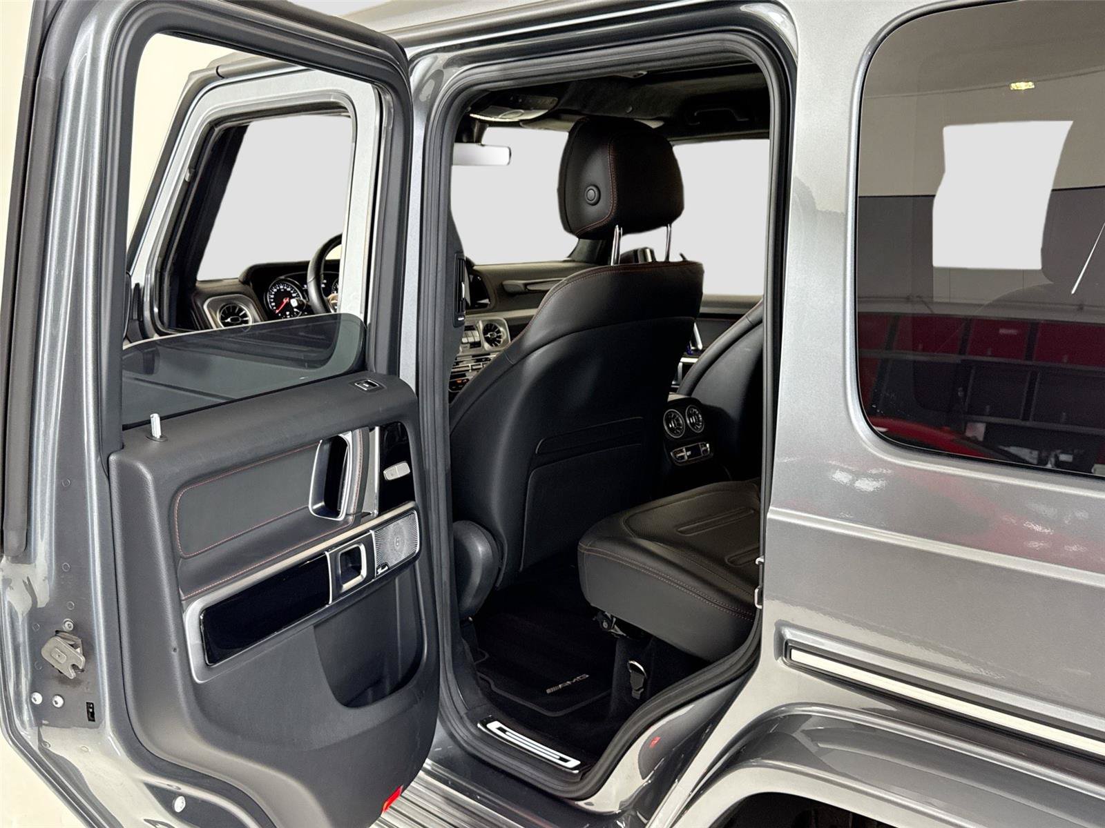Used 2020 Mercedes-Benz G 550 image 26