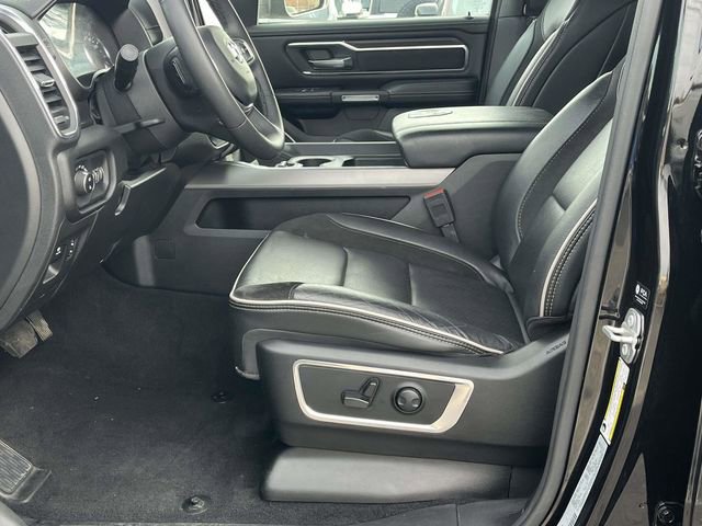 Used 2025 RAM 1500 Laramie image 13