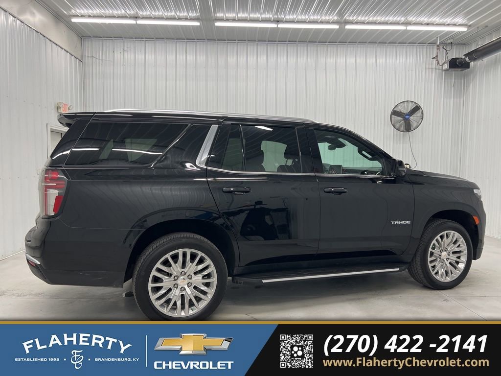 Used 2024 Chevrolet Tahoe LT w/ LT Signature Plus Package image 2