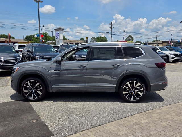 New 2026 Volkswagen Atlas SEL Premium R-Line AWD/4WD image 4