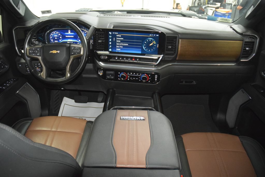 Used 2024 Chevrolet Silverado 3500 High Country w/ High Country Premium Package AWD/4WD image 34