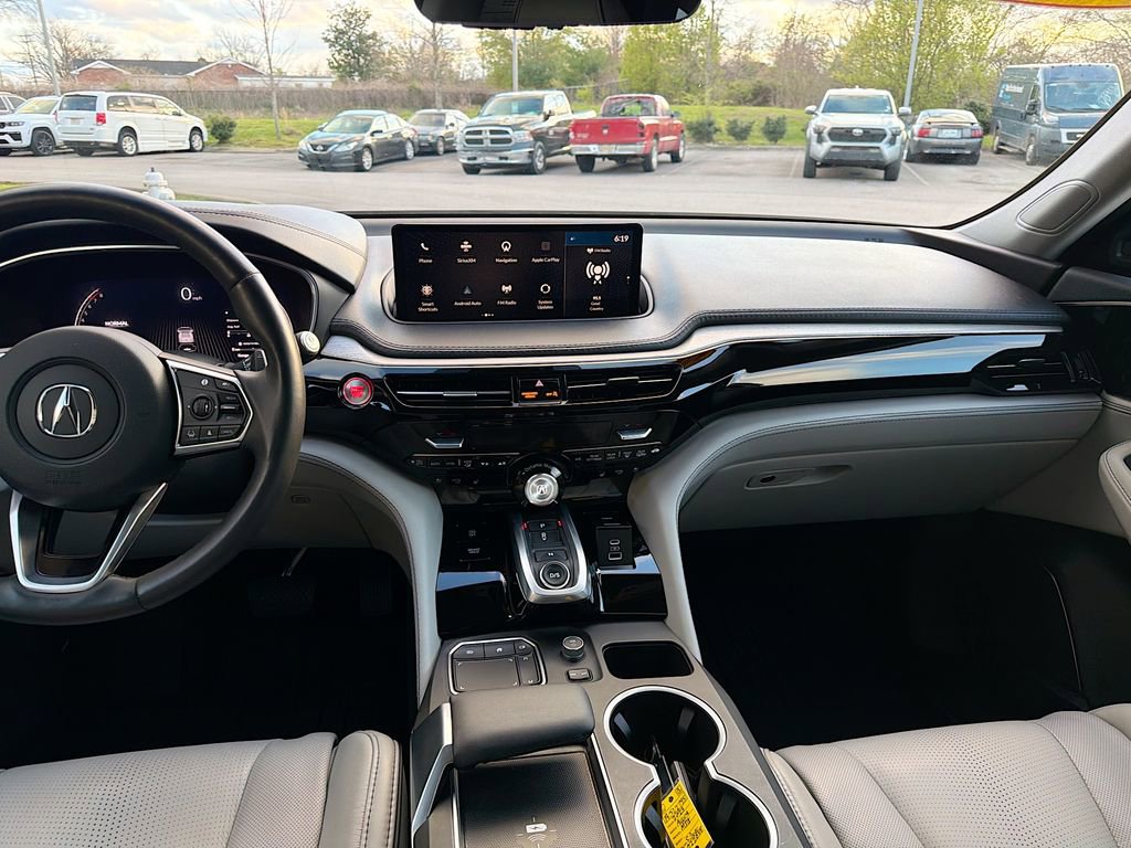 Used 2023 Acura MDX SH-AWD w/ Advance Package image 19