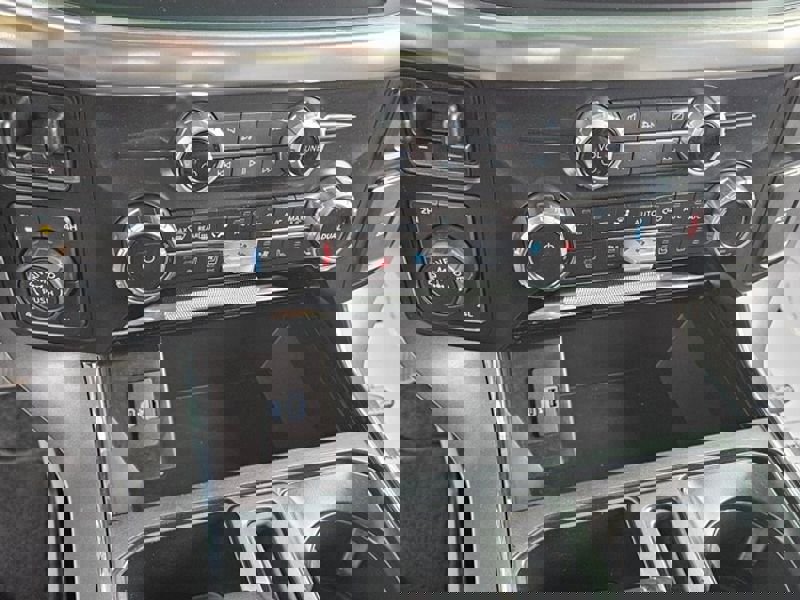 Used 2023 Ford F150 Lariat image 21