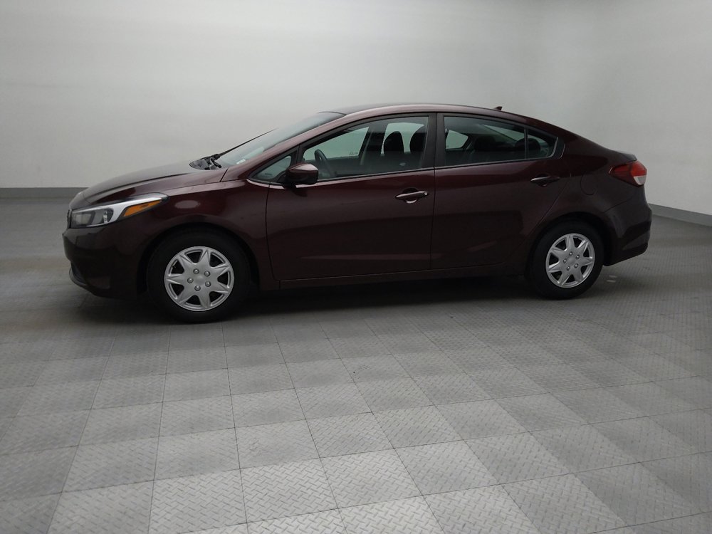 Used 2017 Kia Forte LX image 2
