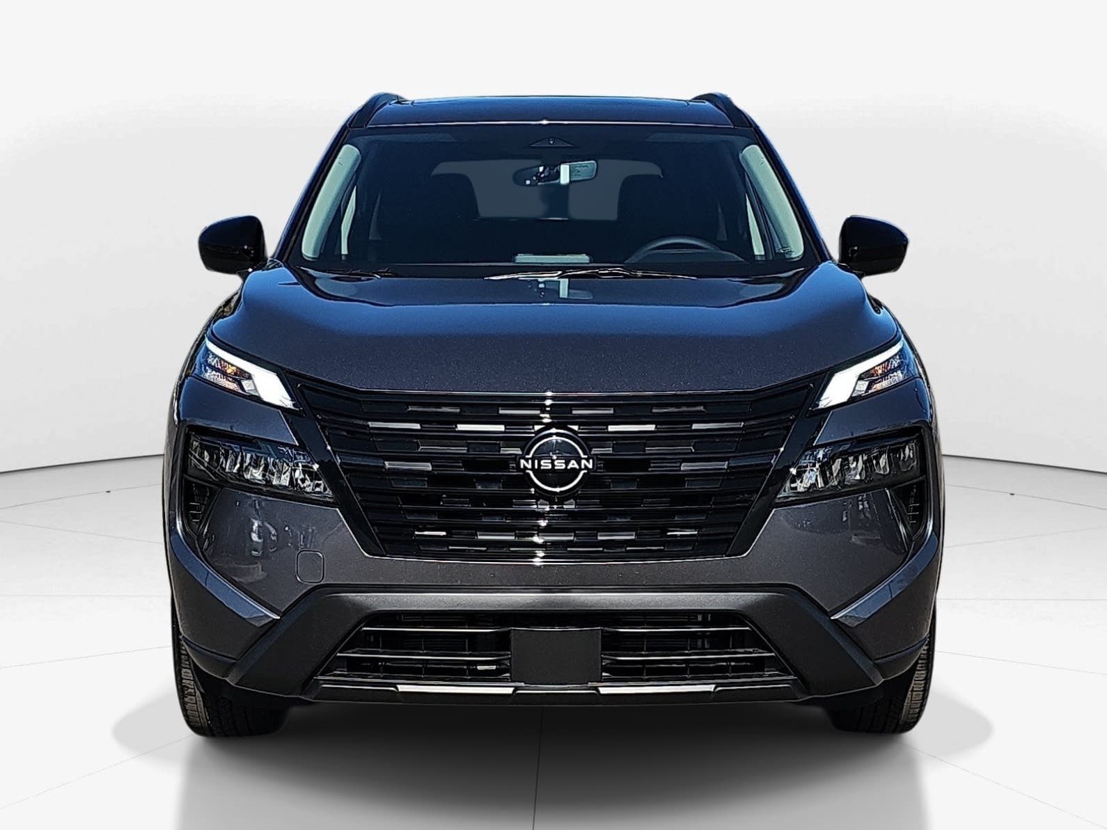New 2027 Nissan Rogue Dark Armor FWD image 10