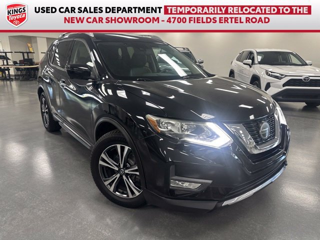 Used 2018 Nissan Rogue SL FWD image 1