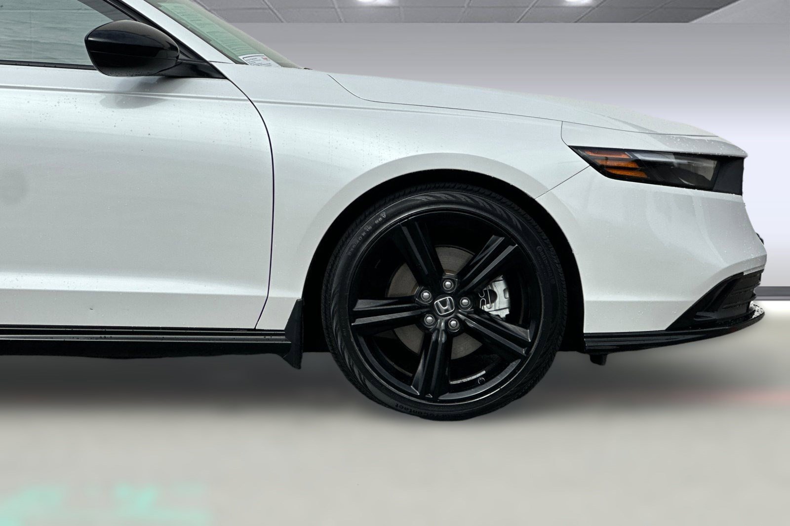 Used 2024 Honda Accord Sport image 34