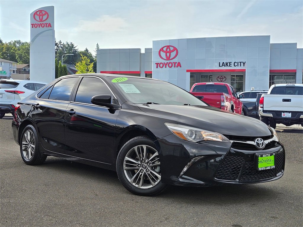 Used 2015 Toyota Camry SE