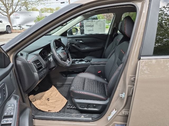 New 2026 Nissan Rogue SV w/ Rock Creek Premium Package AWD/4WD image 16