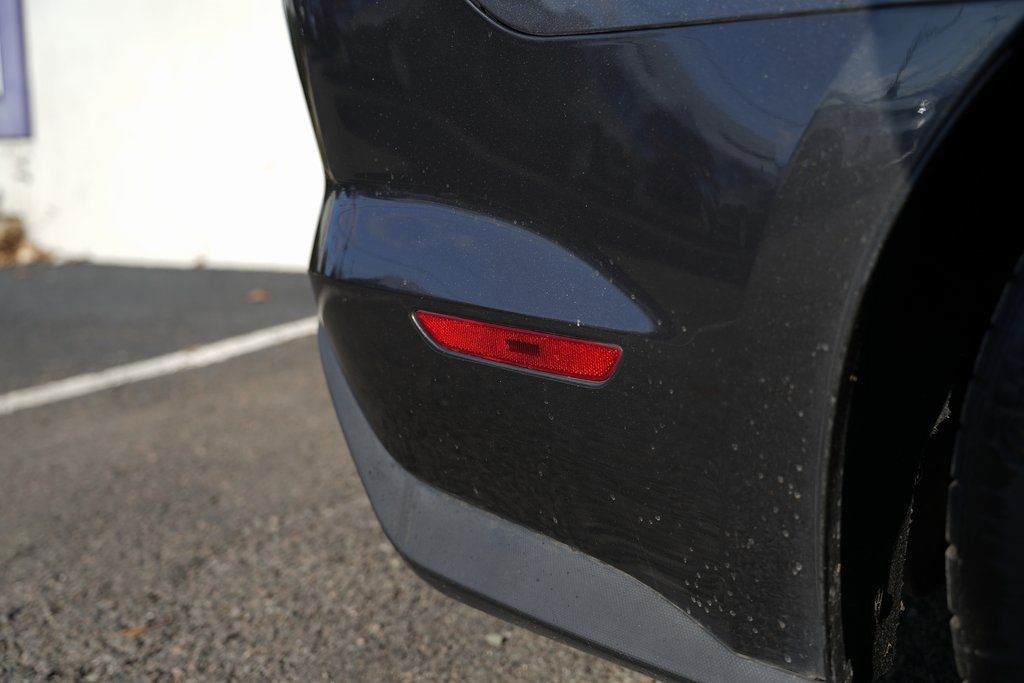 Used 2017 Ford Mustang Shelby GT350 image 17