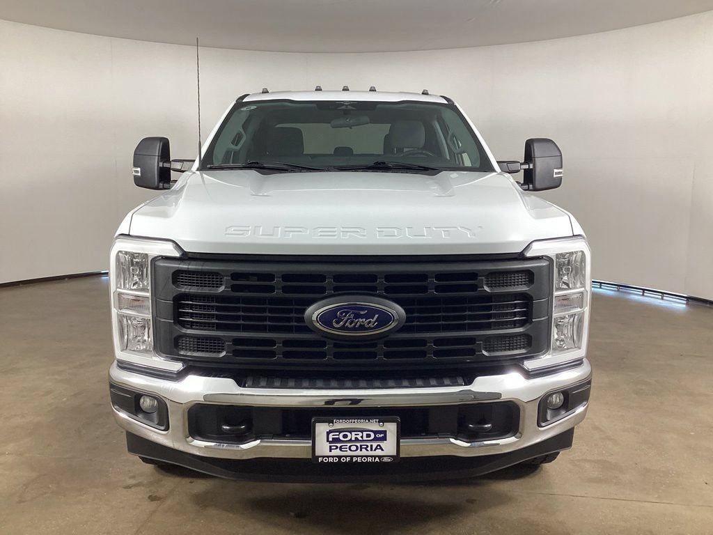 Used 2023 Ford F250 XL w/ XL Chrome Package RWD image 2