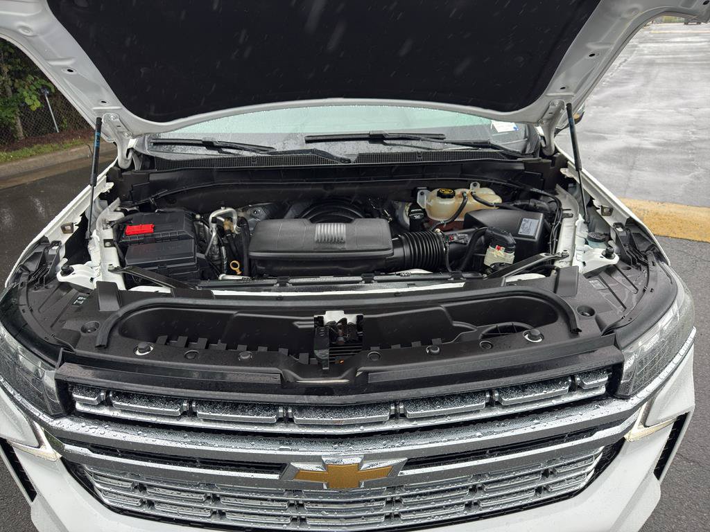 Used 2021 Chevrolet Tahoe Premier w/ Premium Package AWD/4WD image 31