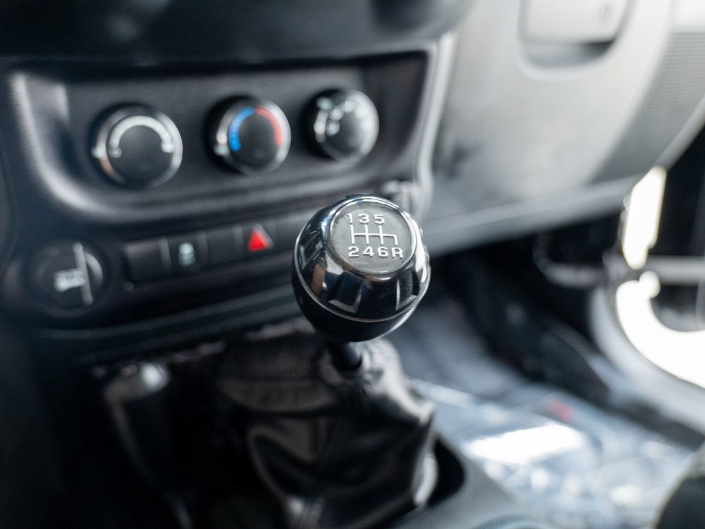 Used 2018 Jeep Wrangler Sport AWD/4WD image 45