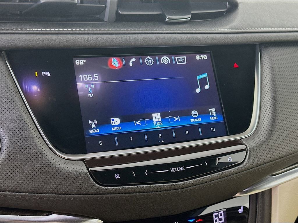 Used 2019 Cadillac XT5 AWD image 17