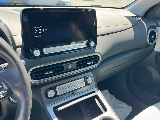 Certified 2023 Hyundai Kona Limited w/ Cargo Package FWD image 18