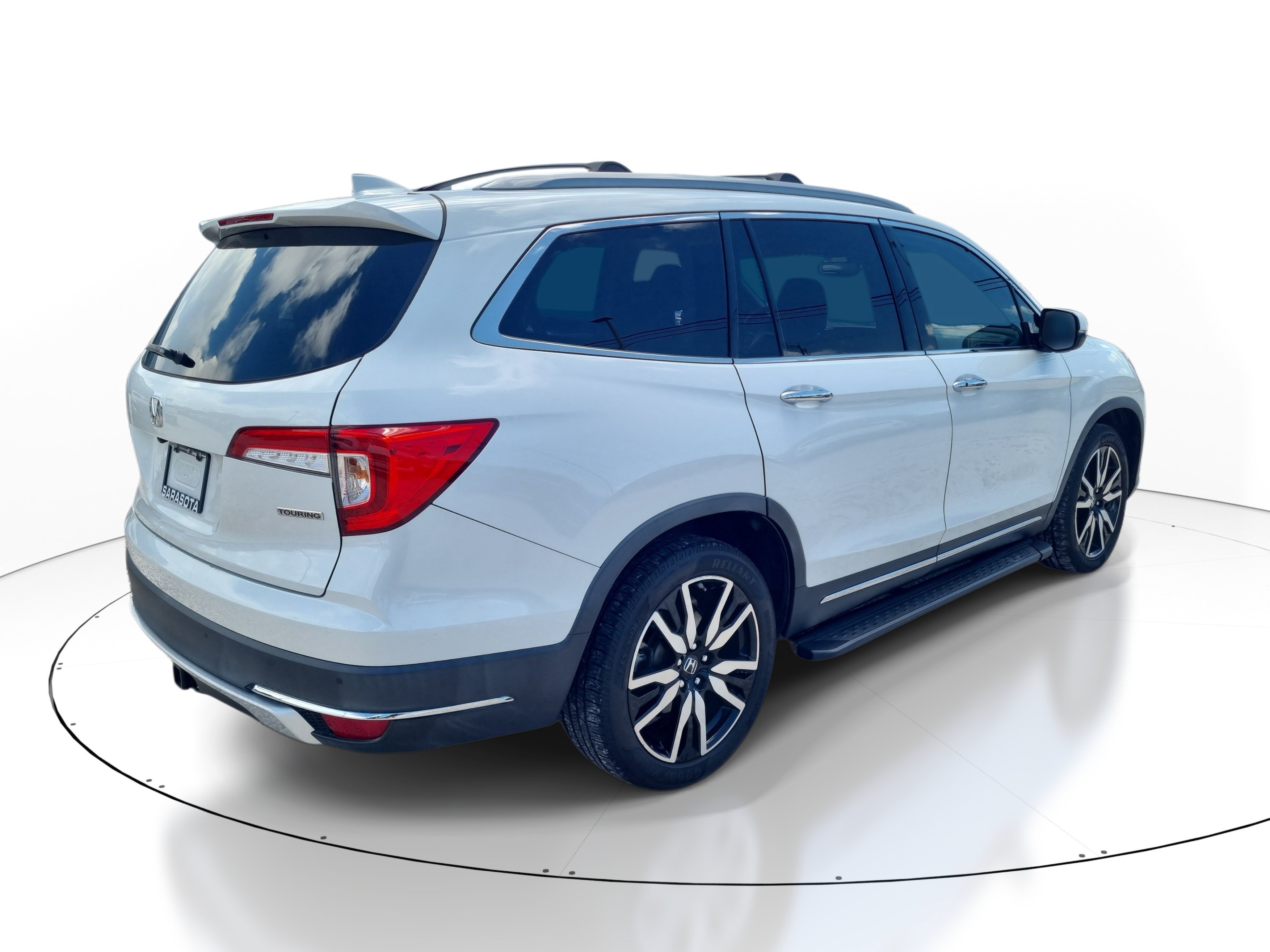 Used 2020 Honda Pilot Touring image 6