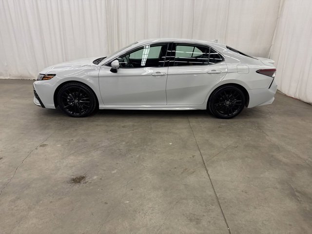 Used 2024 Toyota Camry XSE image 28