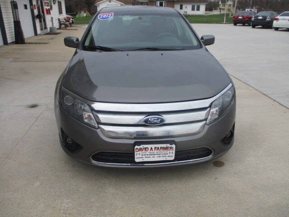 Used 2012 Ford Fusion SE image 3