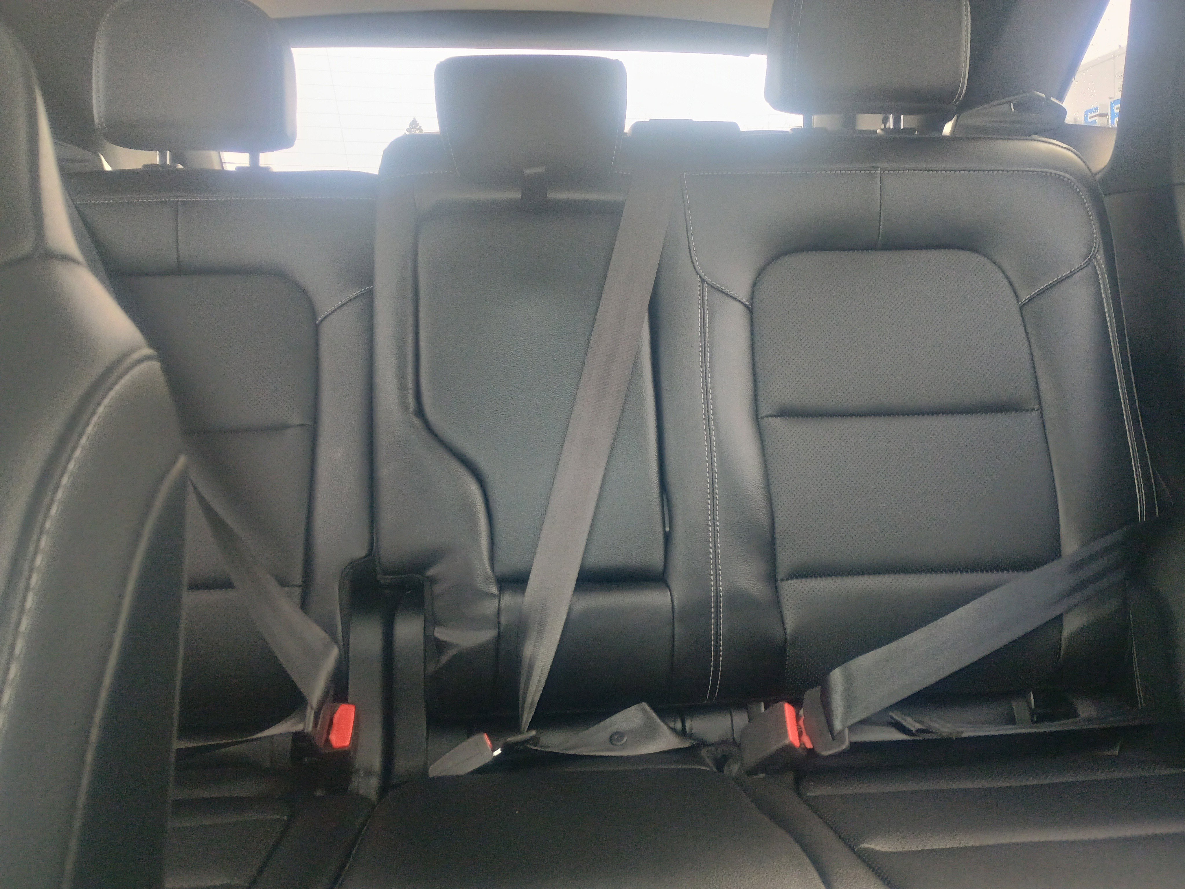 Certified 2022 Ford Escape Titanium w/ Class II Trailer Tow Package image 31